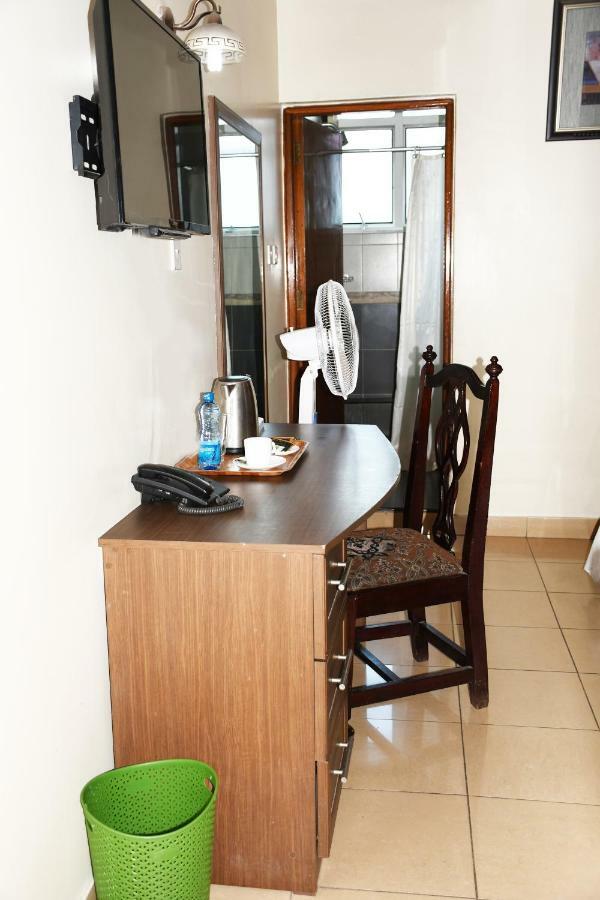 Jamia Central Hotel Nairobi Bagian luar foto